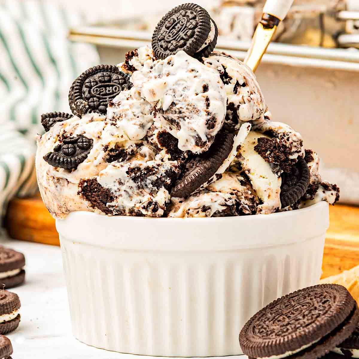 Homemade Oreo Ice Cream: Creamy, Crunchy, Better Than Store-Bought